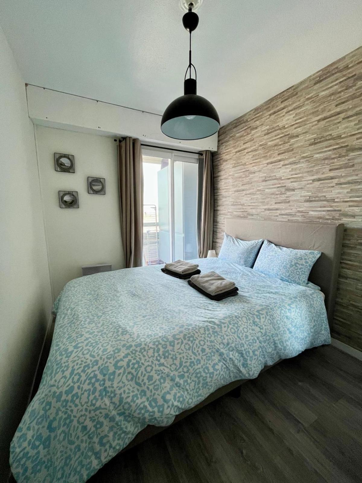 Appartement Vue Mer Et Marina, Loggia - Parking Courseulles-sur-Mer Εξωτερικό φωτογραφία