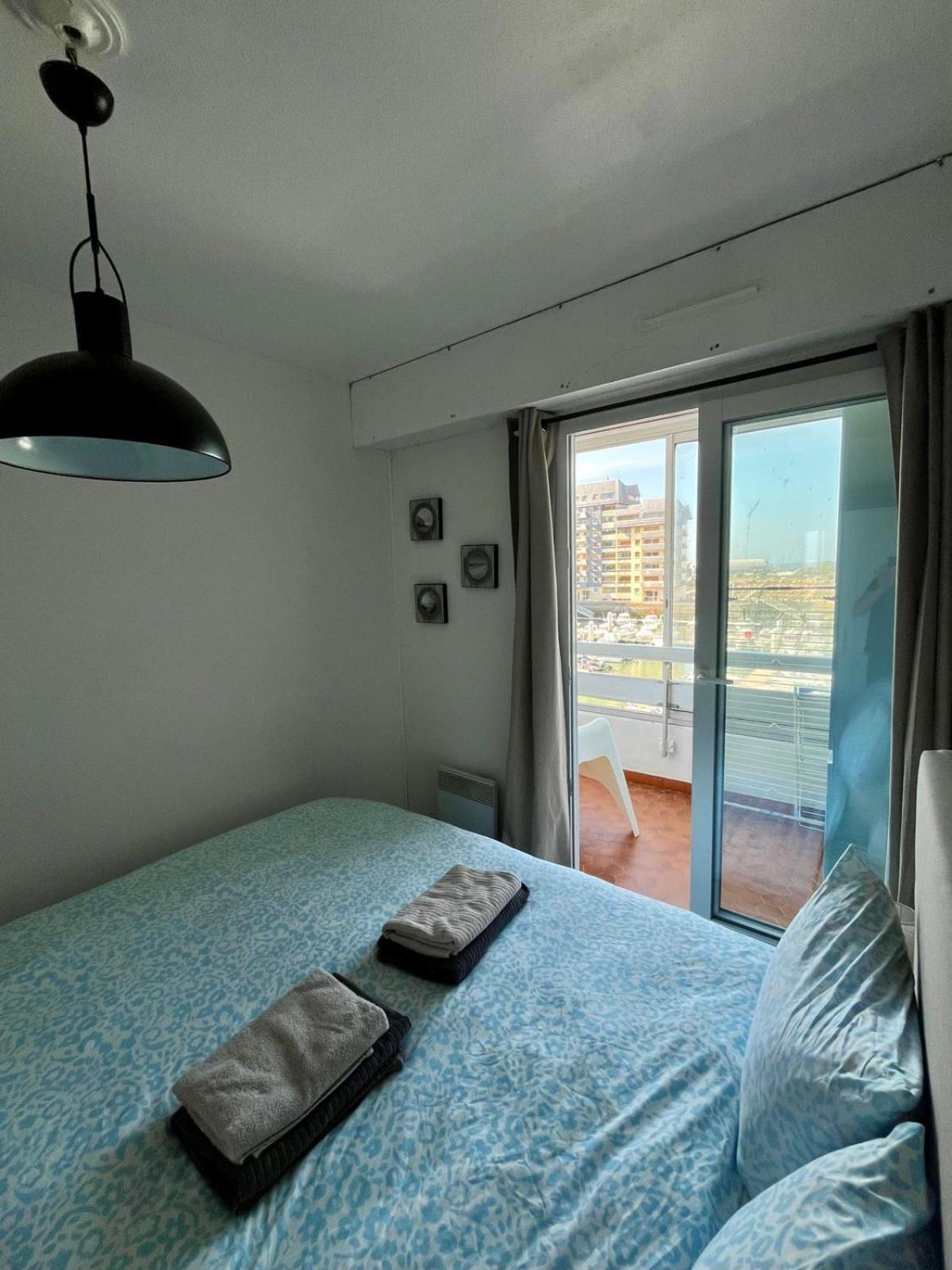 Appartement Vue Mer Et Marina, Loggia - Parking Courseulles-sur-Mer Εξωτερικό φωτογραφία